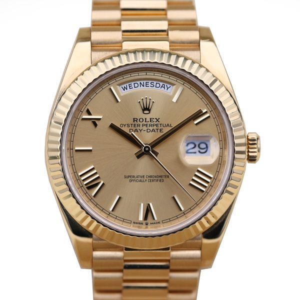 Rolex Day-Date 40 228238